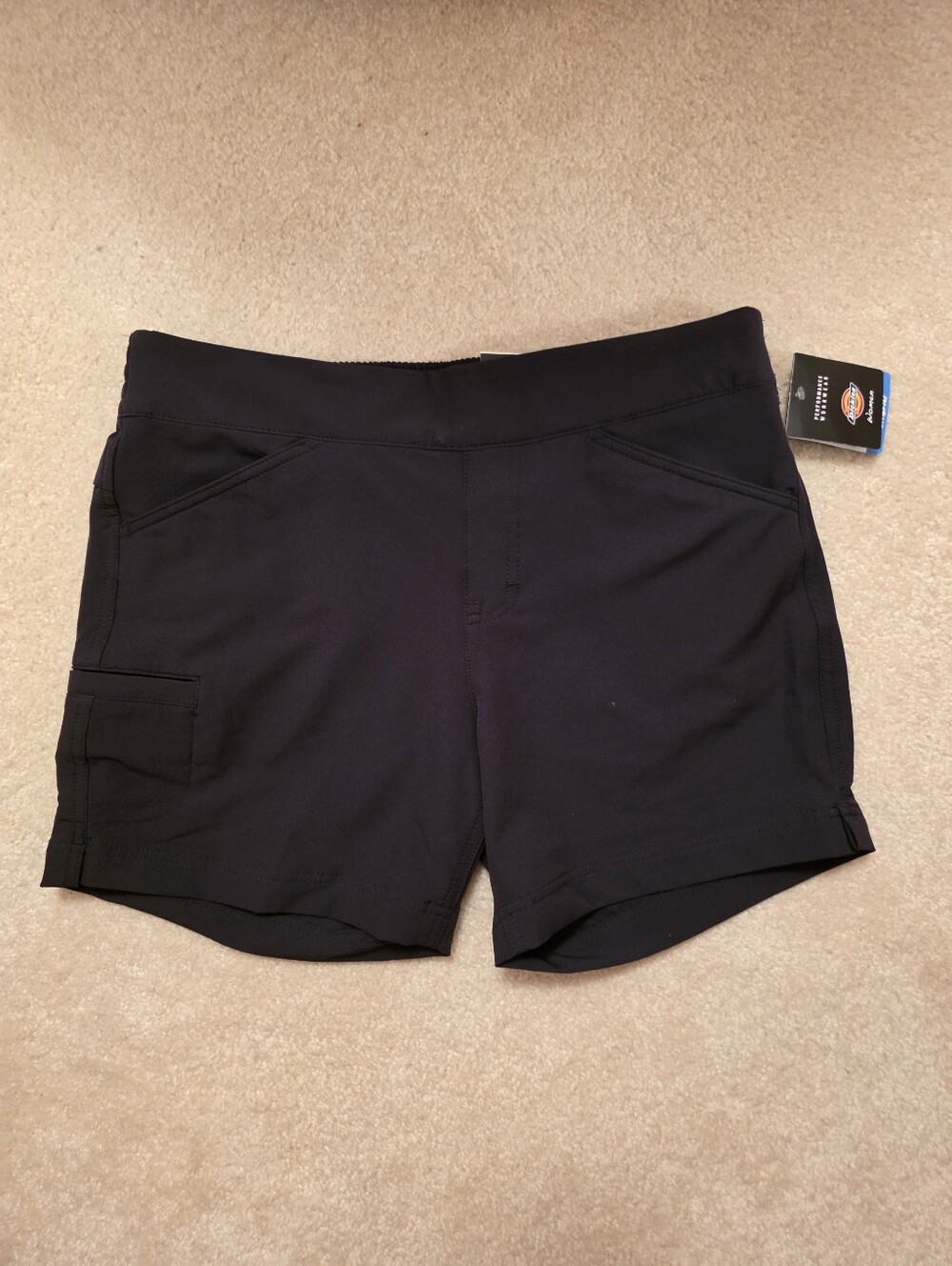 Dickies Women's Black Stretch Cooling Temp IQ Shorts 8 NWT